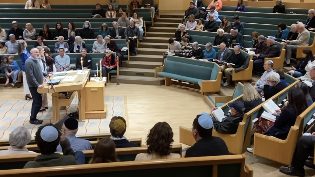 Screenshot from a livestream of a service at Kehillat Israel in December 2024.